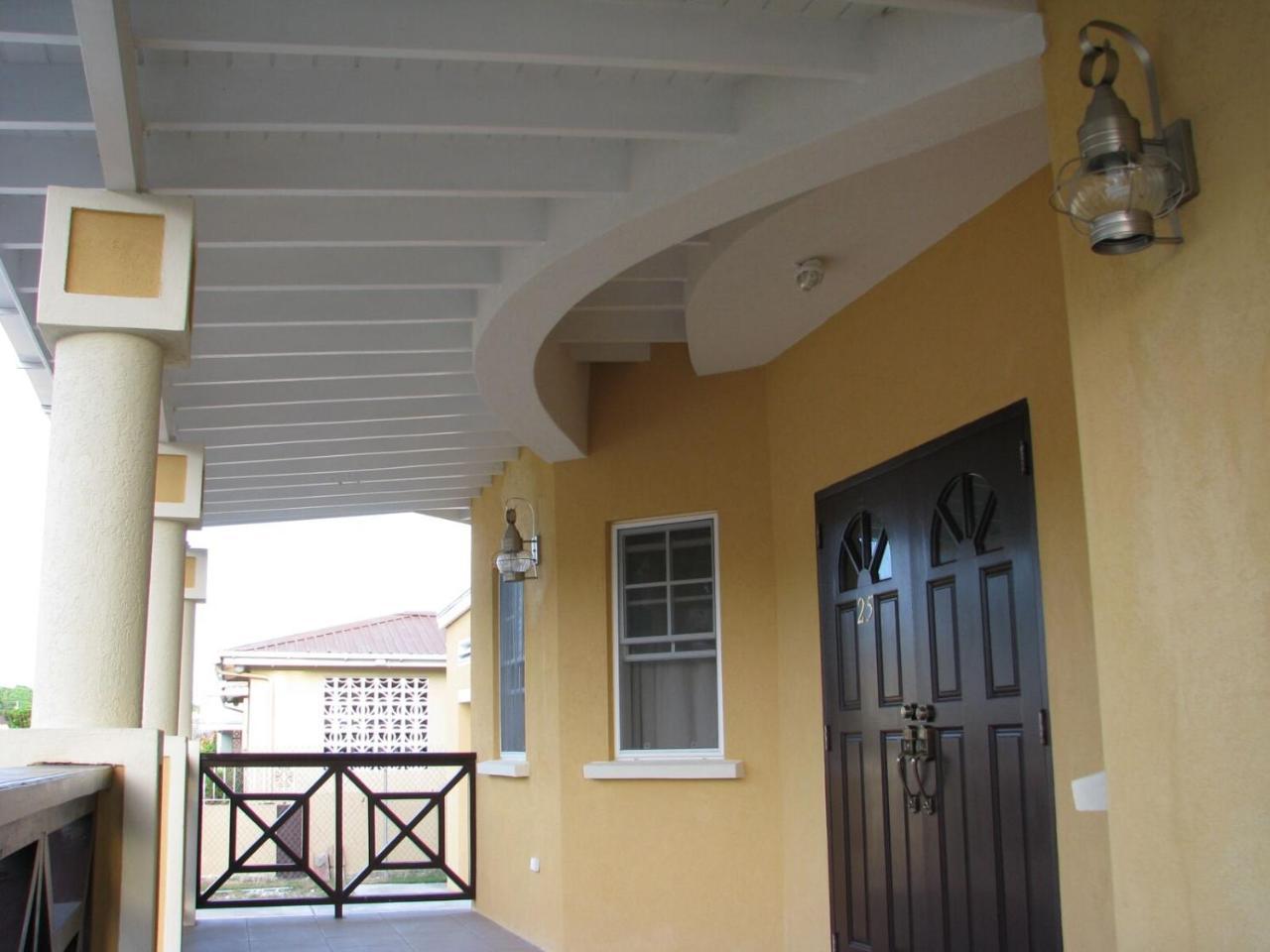 Apartments In Maya'S Bajan Villas Christ Church Exterior foto